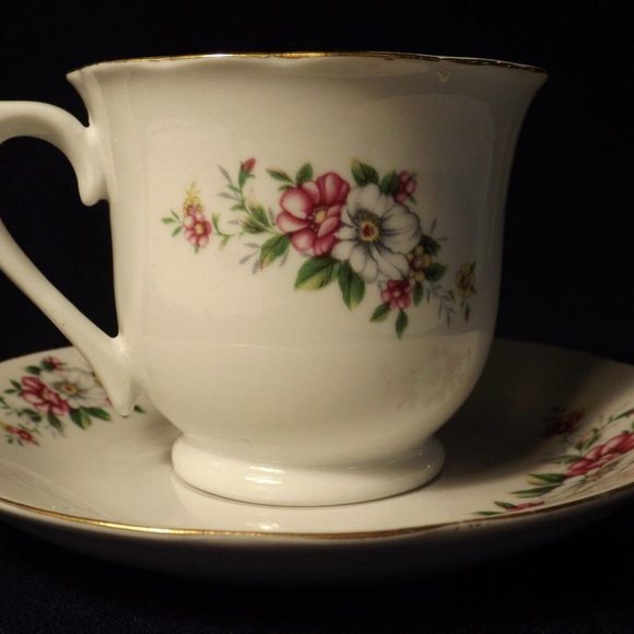 China Floral Tea Cup and Saucer - Picture 3 of 7
